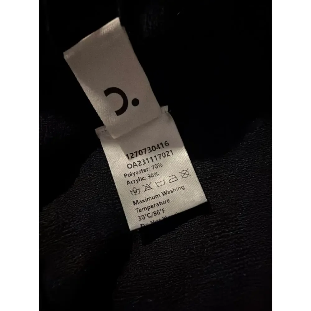 Commense black & gray sweater size small - Picture 4 of 4
